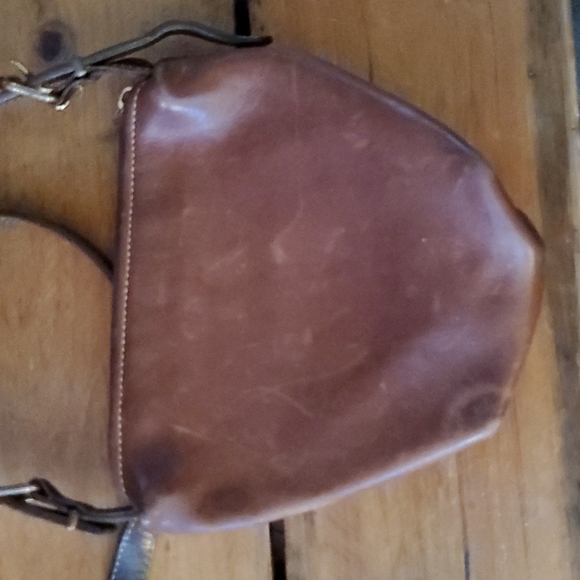 Roots leather bag - Picture 2 of 2